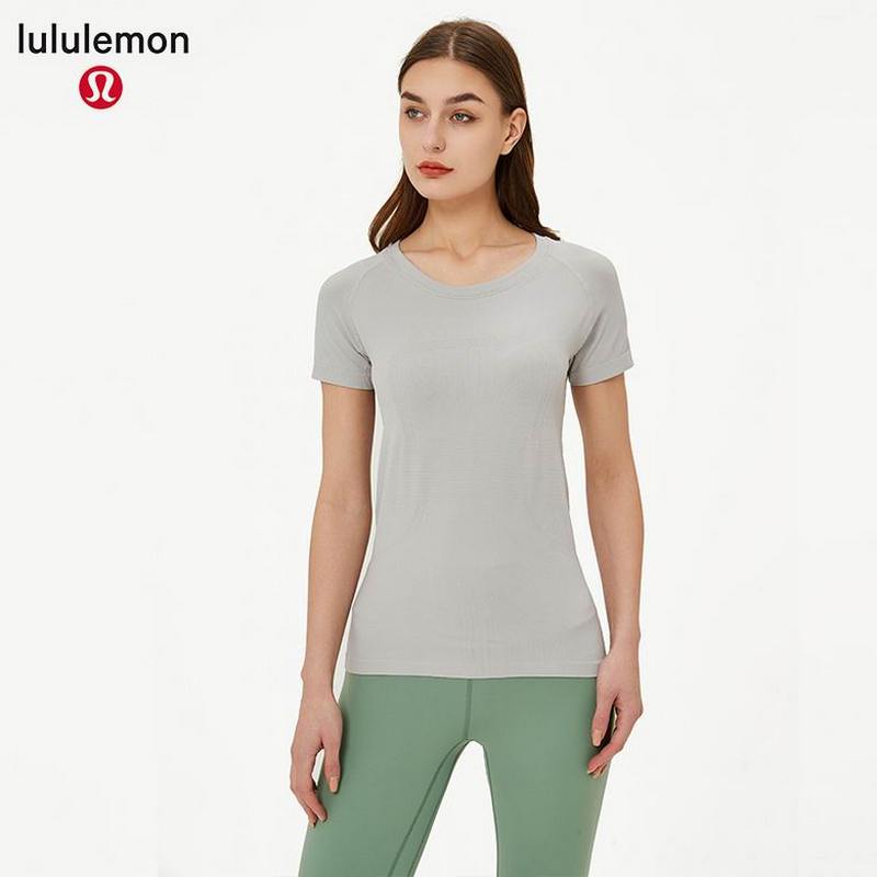 Lululemon Women's T-shirts 520